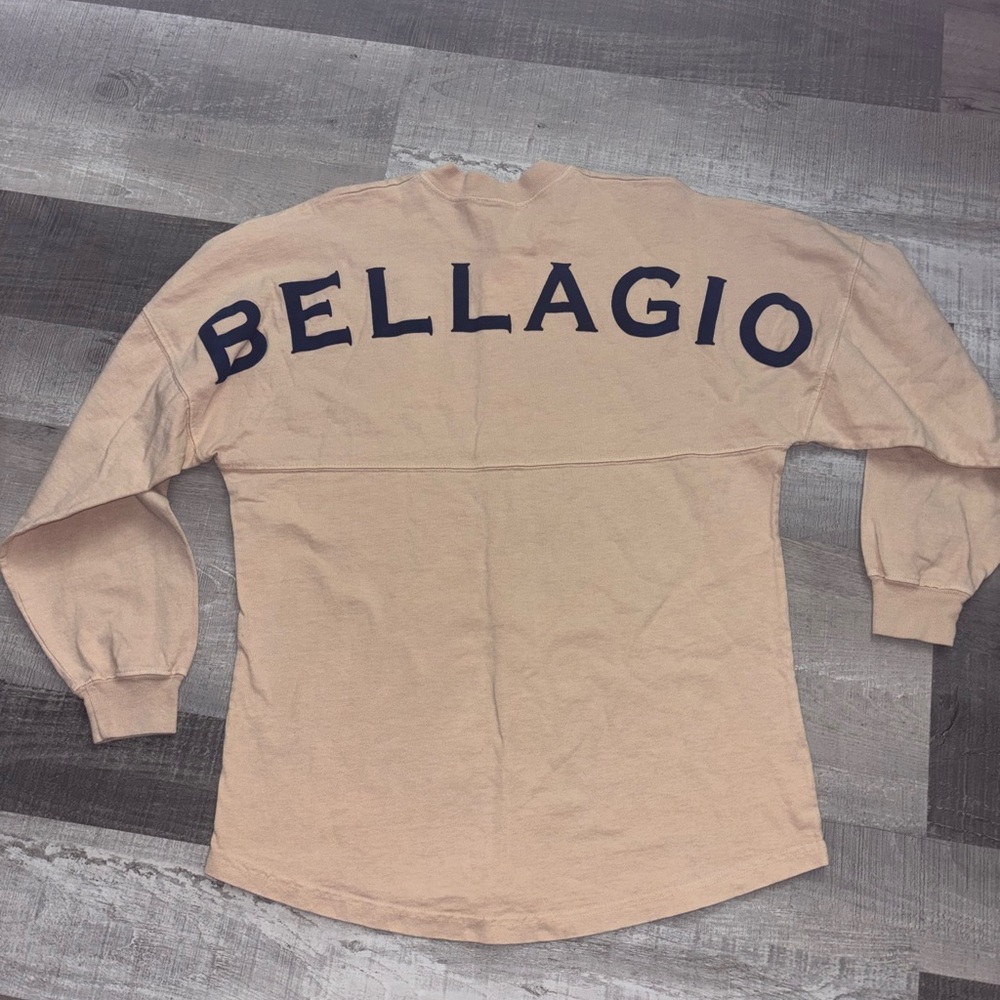 🍓Bellagio Tan Crewneck Long Sleeve Shirt
